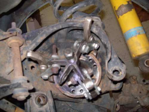 Removing the companion flange